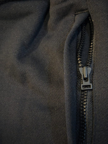 SHORTS IN BLACK 420 GSM